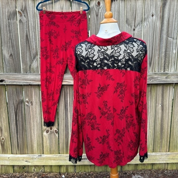 Soma Signature Lace Long Sleeve Pajama Set, size XL/XXL - Picture 8 of 9